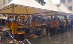 polenta piazza pioggia
