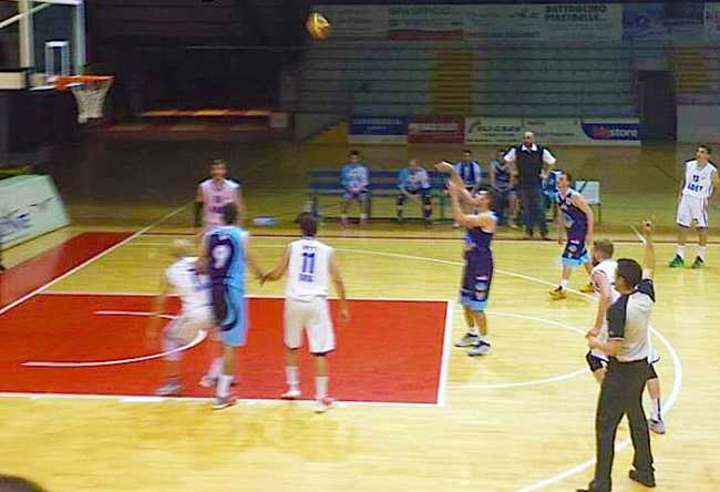 poli opposti cipir bra libero