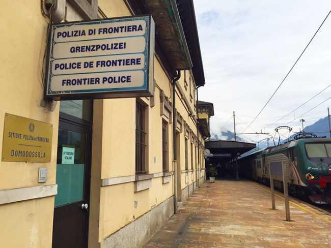 polizia frontiera uffici treno