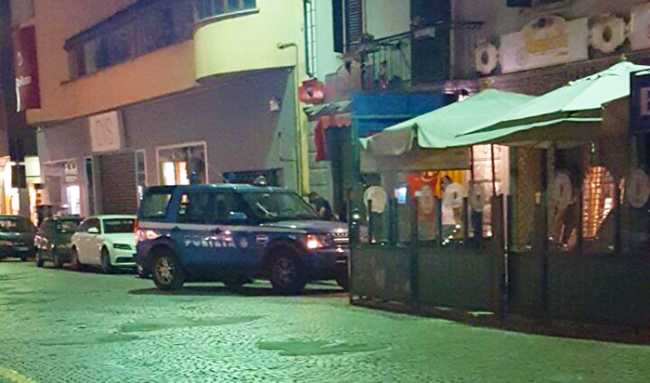 polizia jeep domo