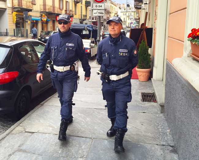 polizia locale via