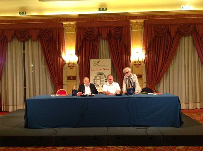 pupi avati stresa due