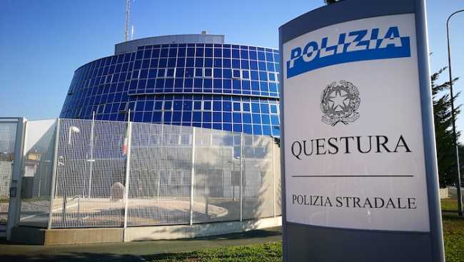 questura1 copia