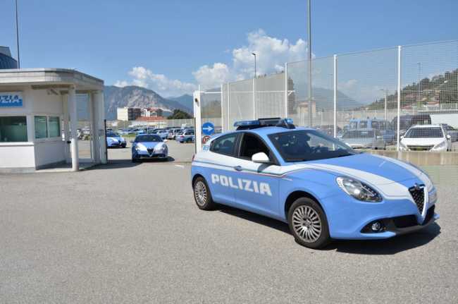 questura vb auto uscita 2