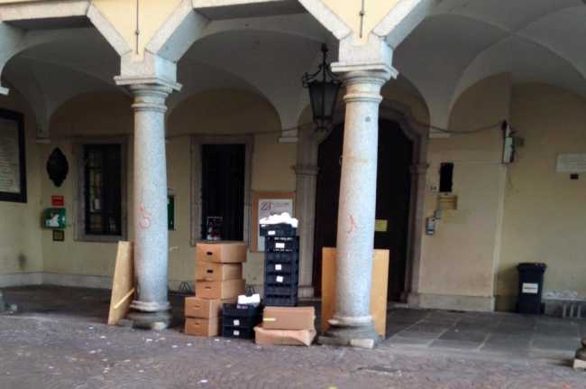 rifiuti mercatini