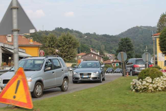 rotonda fondotoce traffico