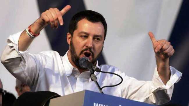 salviini comizio