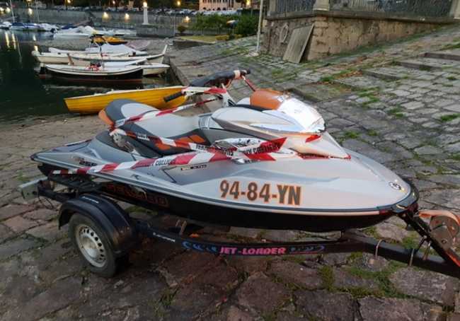 scooter acqua g c