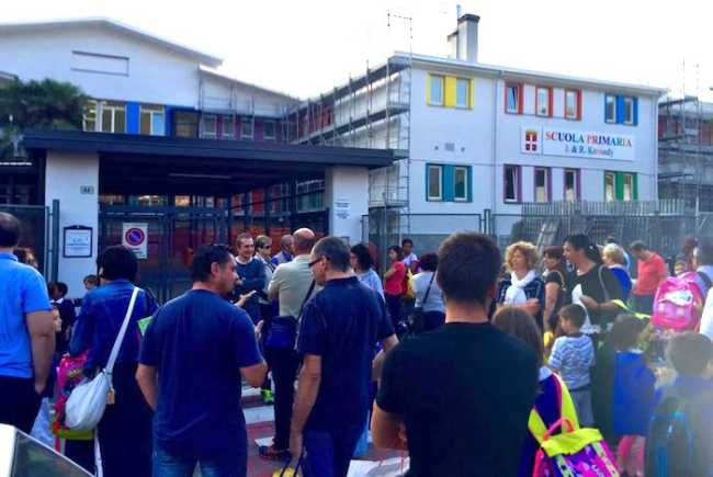 scuole via