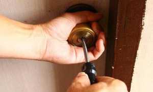 serratura porta ladri