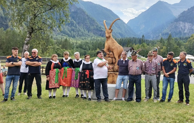 statua stambecco antrona