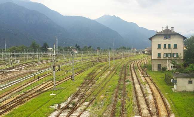stazione domo binari ponte