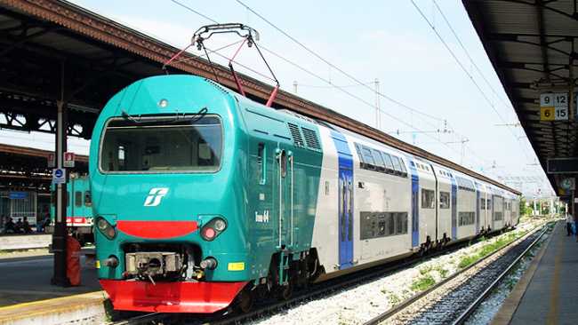 stazione ferroviaria