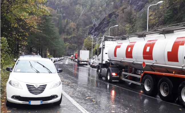 stazione iselle posteggio tir
