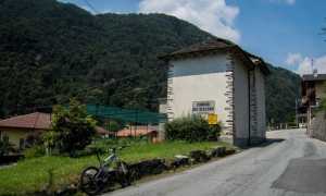 strada valle generico