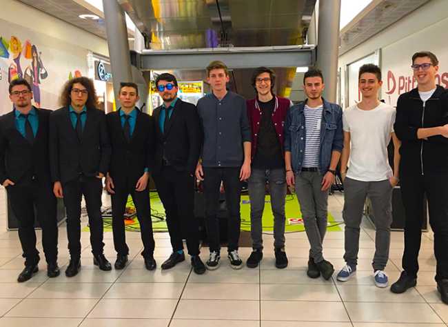 talento shopping charlie maybe