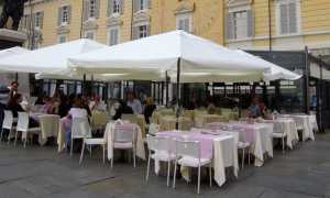 tavolini bar generico