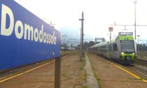 treno bls stazione domo