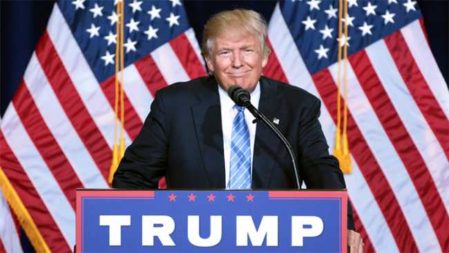 trump bandiera polli