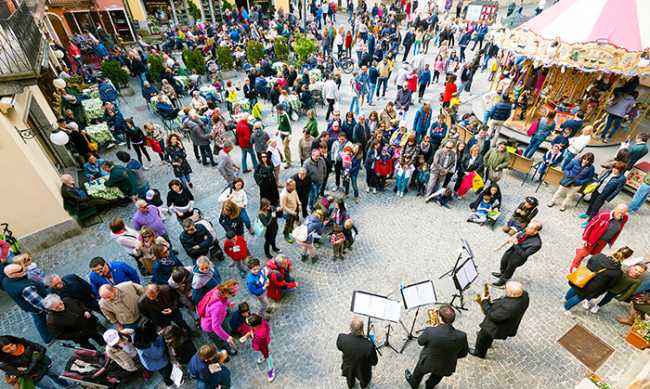 turisti Santa M Maggiore Scova lova 8308 LR