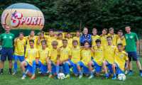 ulivieri con i ragazzi del camp