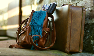 valigia sciarpa foto