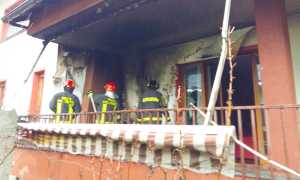 vigili fuoco casa fumo