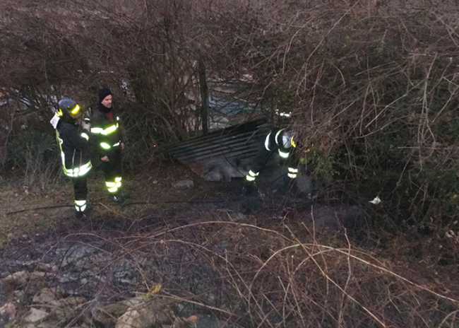 vigili fuoco sterpaglie