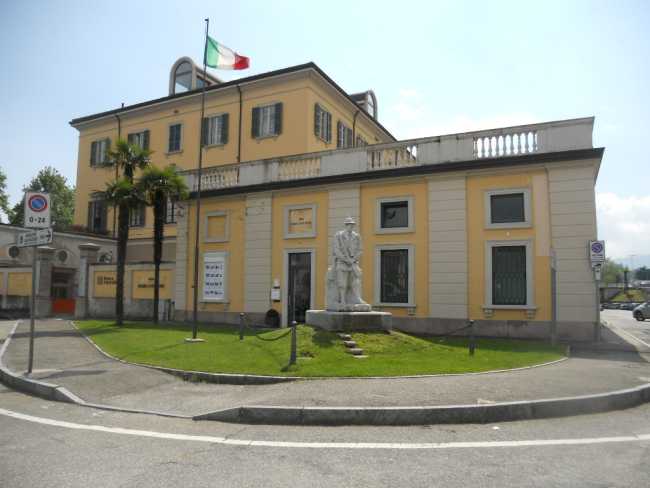 villa pariani