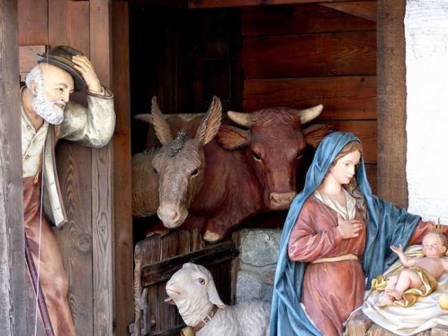 village nativity 586795 960 720