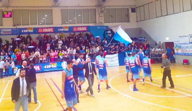 vinavil cipir squadra tifosi