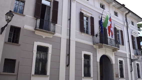 municipio gozzano