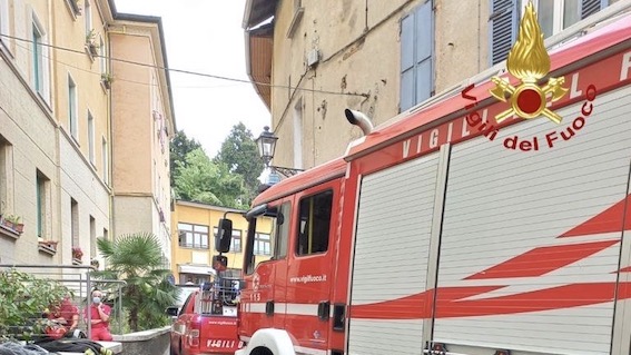 gozzano incendio