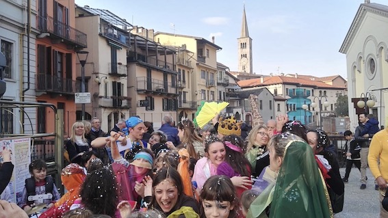 omegna 6