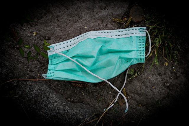 surgical mask 5058930 640
