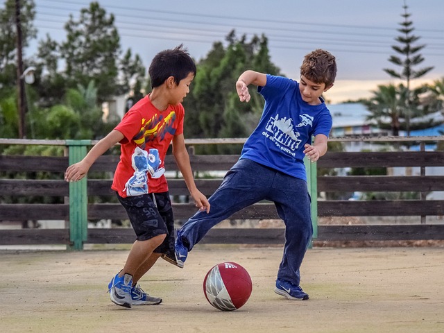 football 4584601 640