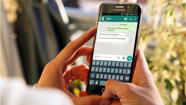 w app smartphone