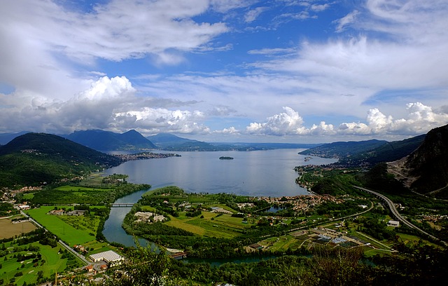lago maggiore 2199817 640