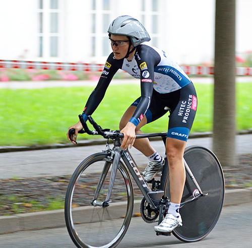 elisa longo borghini bici