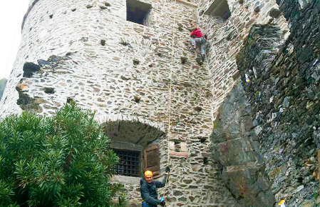 boulder scalata castello vogogna
