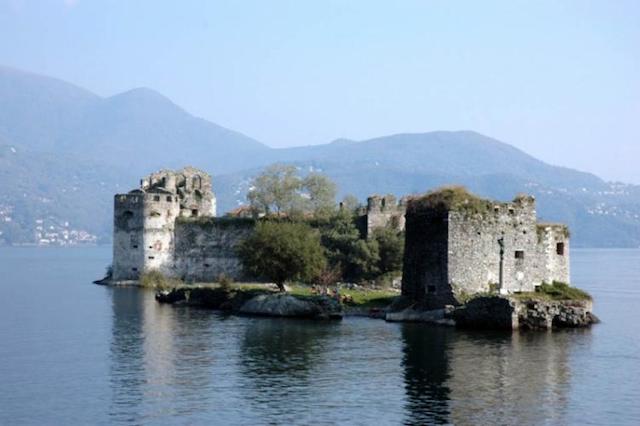 castelli cannero 1 0