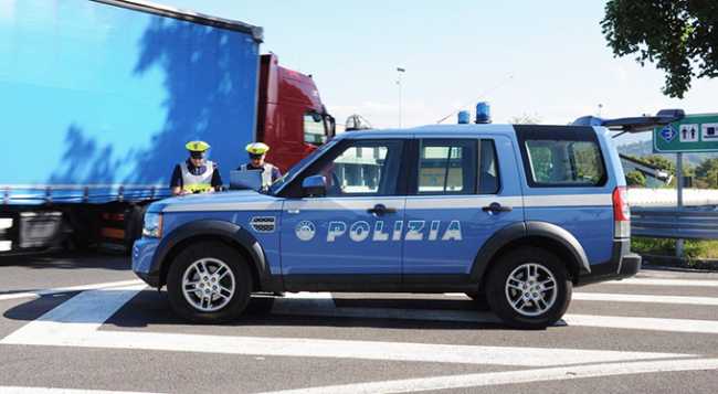 pol cam