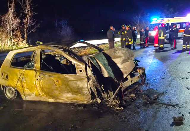 incidente vogogna incendiata