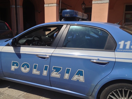 polizia dicembre 2015 rapina