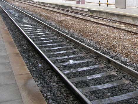 binari stazione