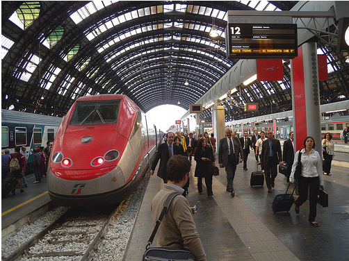 treni fermi centrale stazione milano
