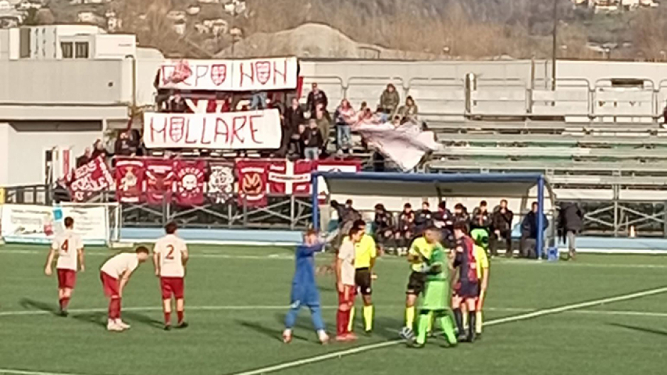 Si tinge di palloni granata la porta del Banchette Colleretto.La Juve Domo vince 8-3