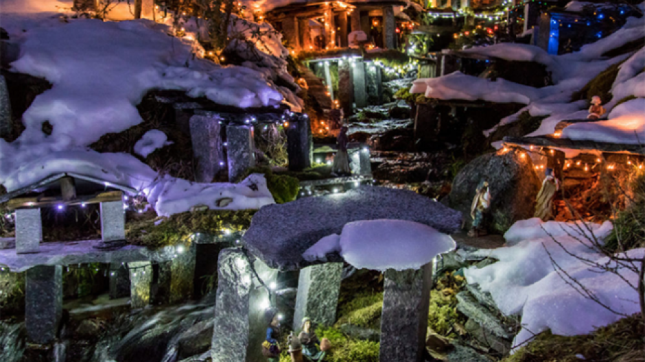 Presepi sull'acqua a Crodo. Lo spettacolo ha inizio 