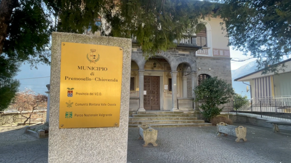 Premosello: benvenuto civico ai diciottenni con dedica al professor Ragozza