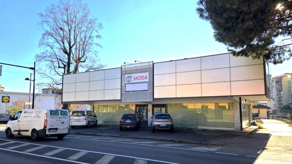 Risolte le pendenze legali l'ex Quattro Passi va all'asta. Prezzo base: 882.000 euro